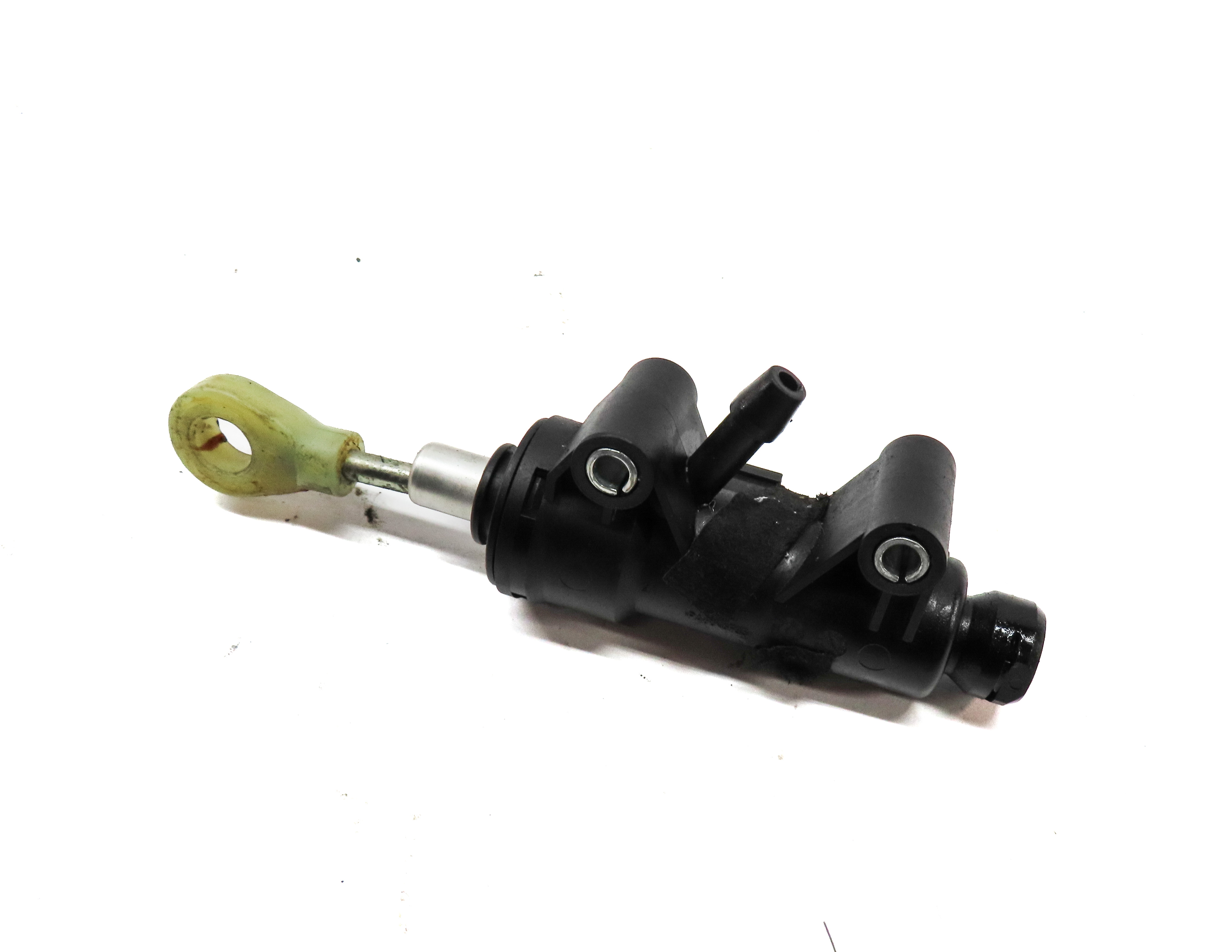 2008 BMW Z4 CONVERTIBLE (E85) 3.0L (N52) ENGINE CLUTCH MASTER CYLINDER — exact item pictured